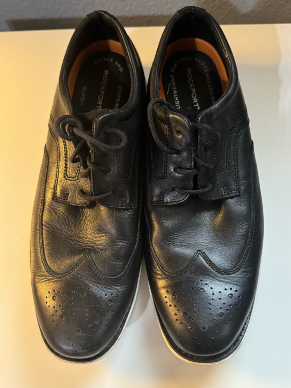 Rockport Men's Total Motion Black Leather Lace-Up Casual Wingtip Oxfords - Picture 3 of 8